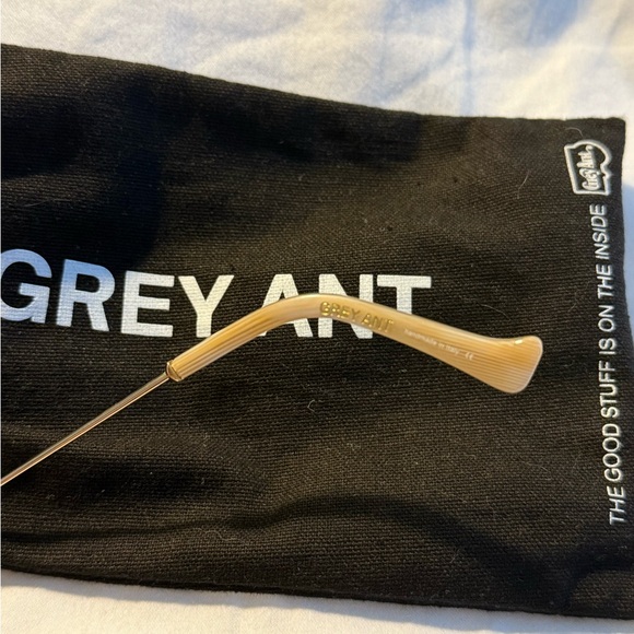 Grey Ant Praph Glasses